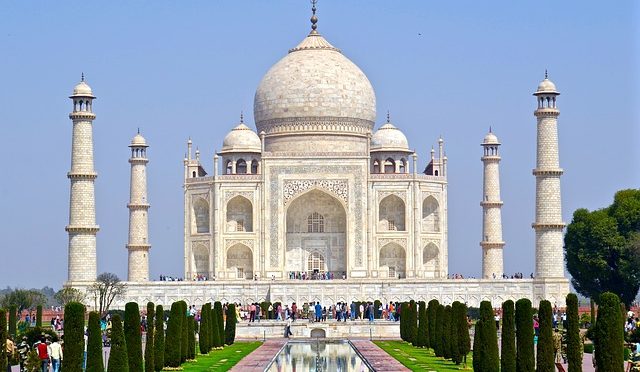 Taj Mahal Increases Ticket Prices 400 Percent