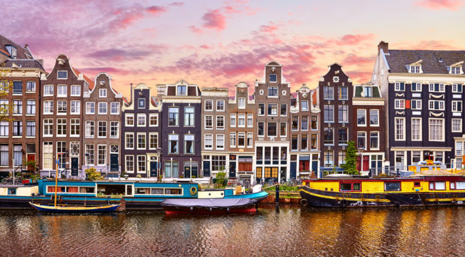 Amsterdam raises tourist taxes and is now the highest in Europe